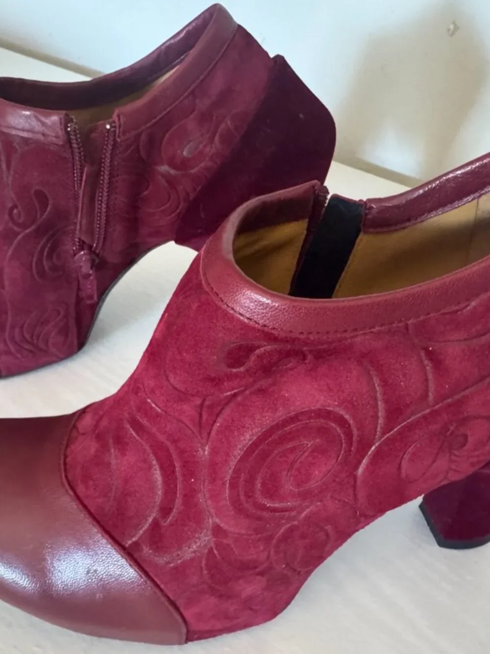 John Fluevog Balthazar Voyageur: Burgundy Size 8